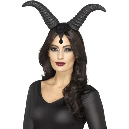 cuernos negros demonia similar malefica