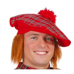 Sombrero escoces con pelo