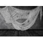 Tela gris rasgada decoracion halloween 76x228 cm
